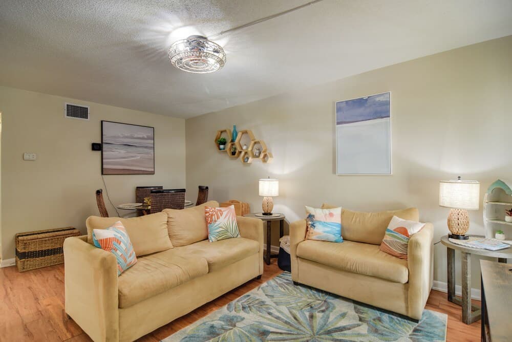 Largo Vacation Rental Home w/ Large Yard!