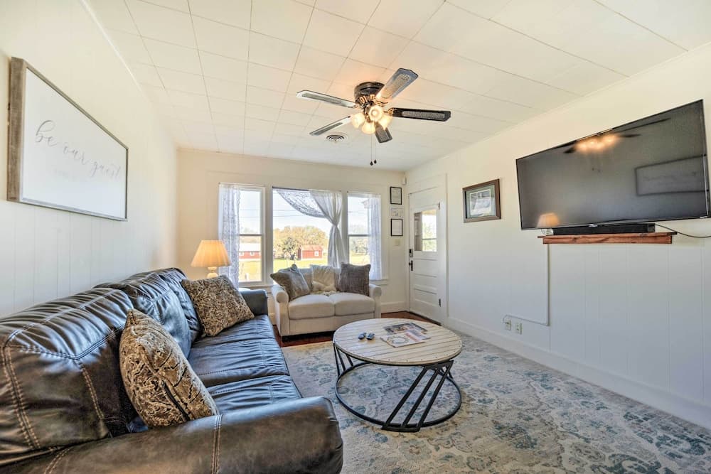 Charming Home Near Downtown Fredericksburg!