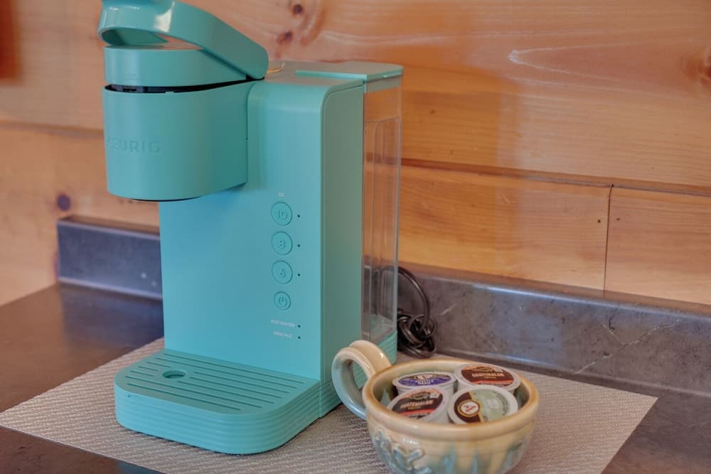 Central Sevierville Cabin w/ Hot Tub & Views!