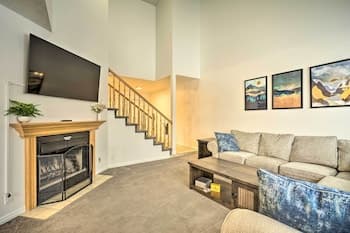 Spacious Cottonwood Heights Home: Ski Nearby!