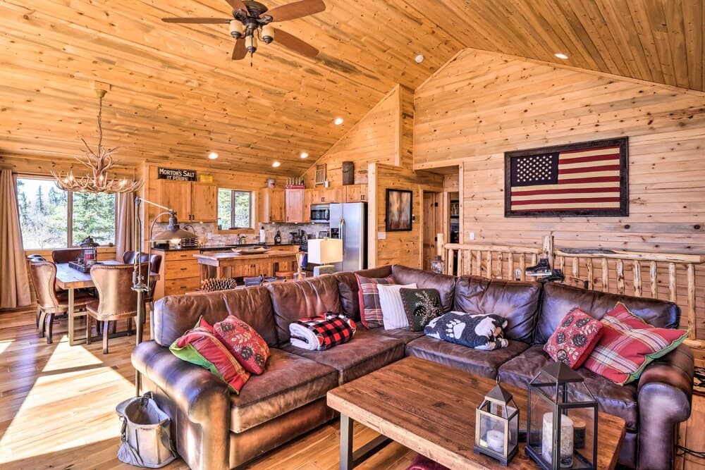 Jefferson Cabin w/ Fire Pit: Near Hiking Trails!