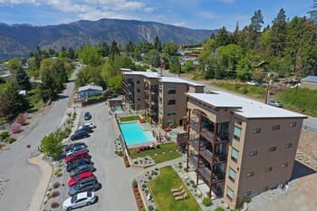 Lake Chelan 'manson Bay' Condo w/ Pool Access!