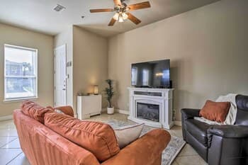 Condo w/ Outdoor Pools - Walk to Beach!