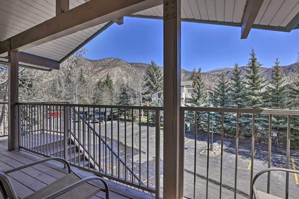 Upscale Avon Condo w/ Balcony & Mountain View!