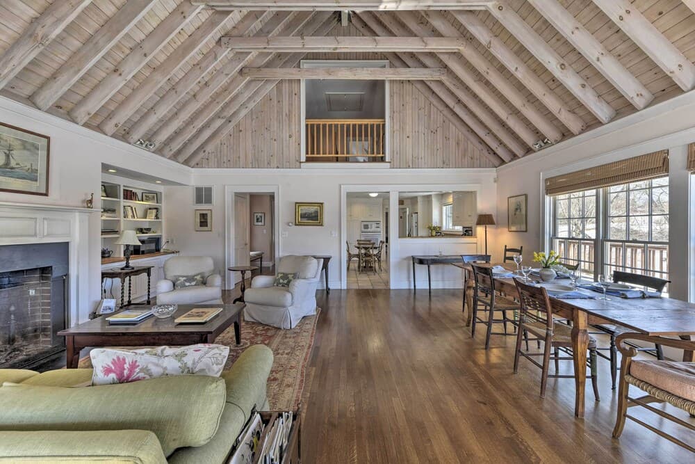 Waterfront Ipswich Escape: 2 Miles to Crane Beach!