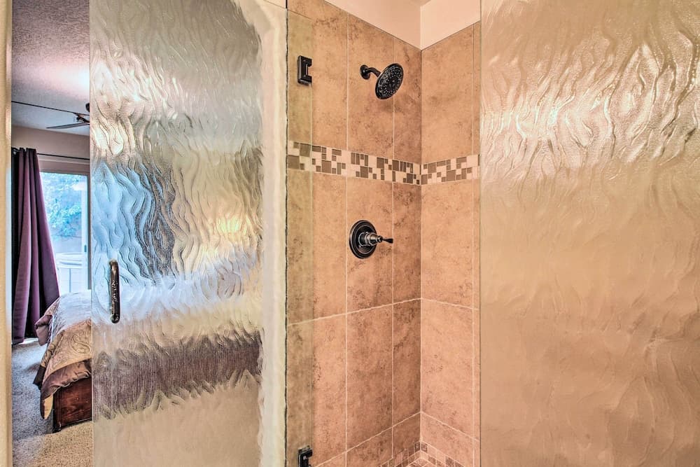 Albuquerque Vacation Home Rental w/ Hot Tub!