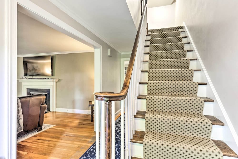 Grand Worcester Getaway w/ Large Private Yard!