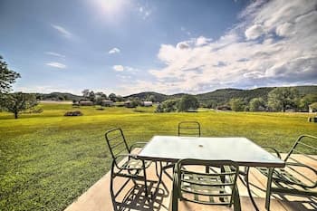 Spacious Modern Home w/ Patio + Golf Course View!