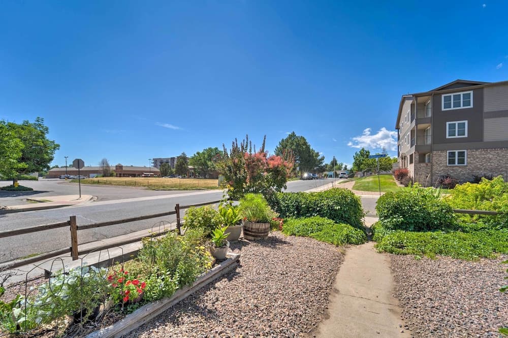 Walk to Olde Town - 1940 Vintage Bungalow!