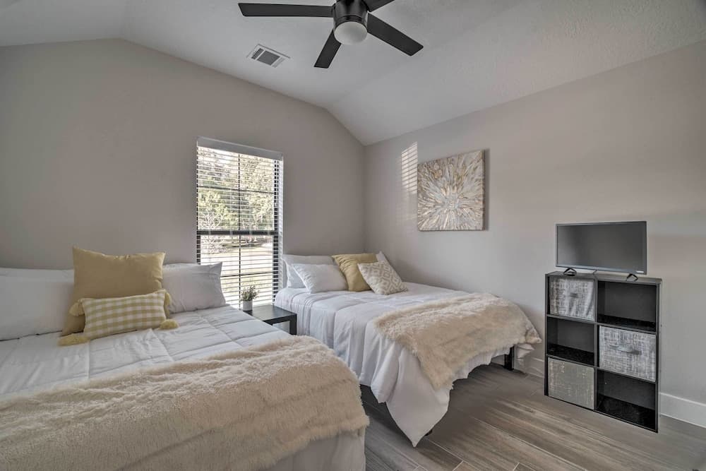 Well-appointed Montgomery Home w/ Fenced Yard