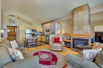 Winter Park Vacation Rental: Shuttle to Ski Resort