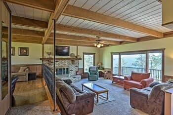 Rustic Black Hills Retreat w/ Expansive Views