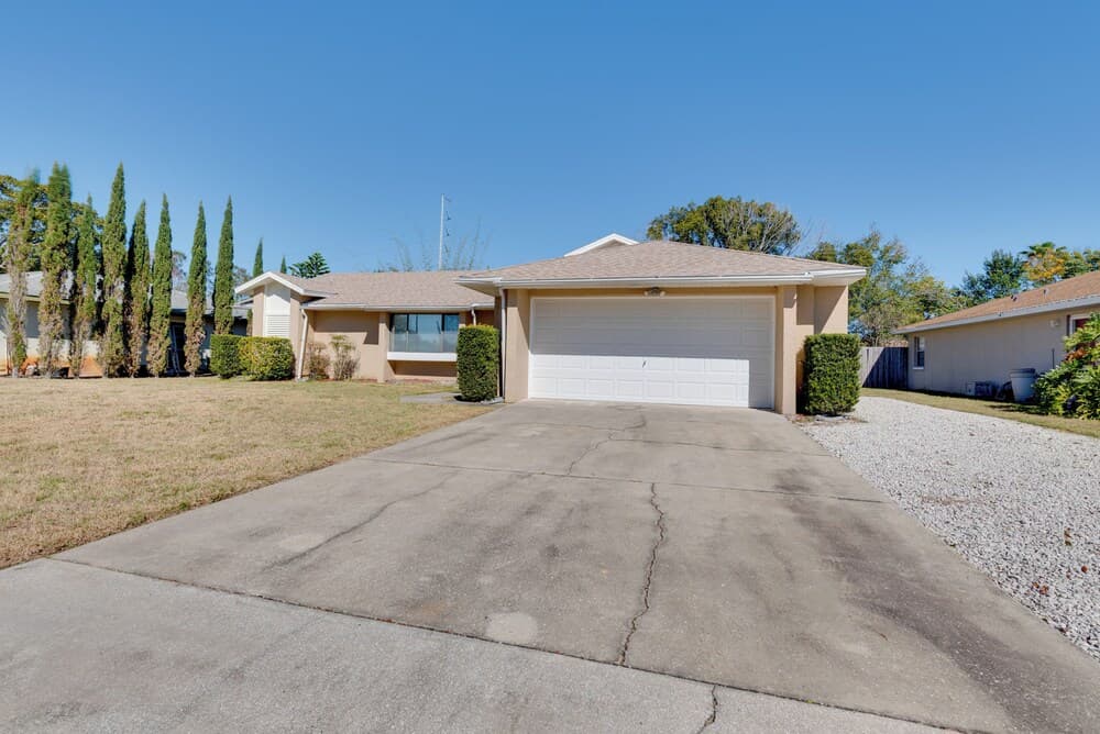 Day Trip to Disney: Deltona Escape w/ Patio