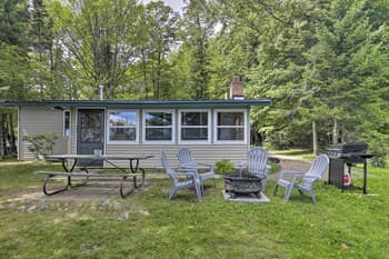 Lakefront Family Escape w/ Views, Dock, & Kayaks!