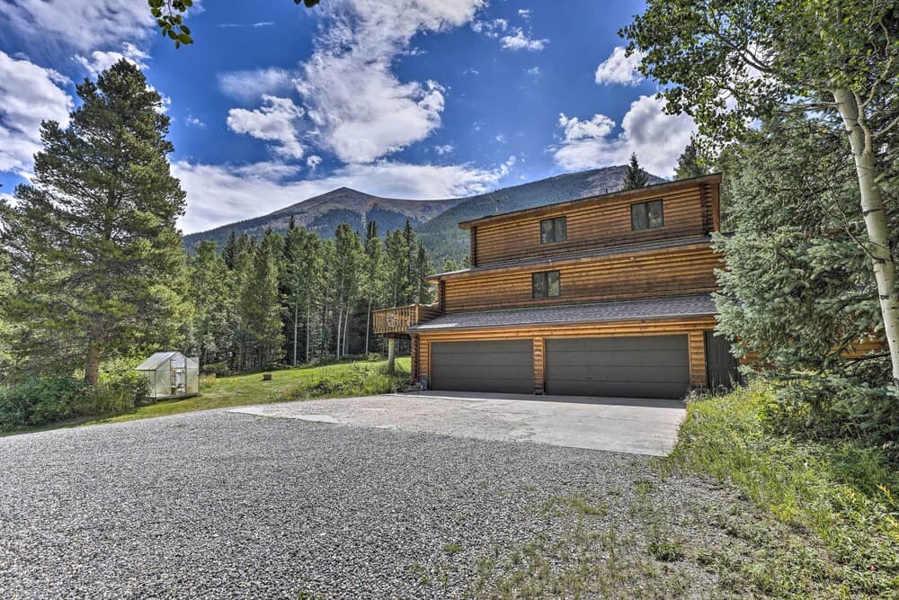 Silver Plume Mountain Haven With Views & Deck!