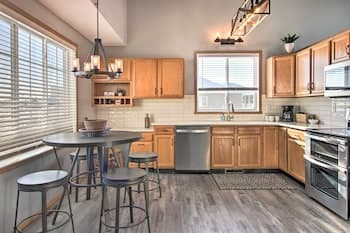 Welcoming West Fargo Retreat w/ Backyard!