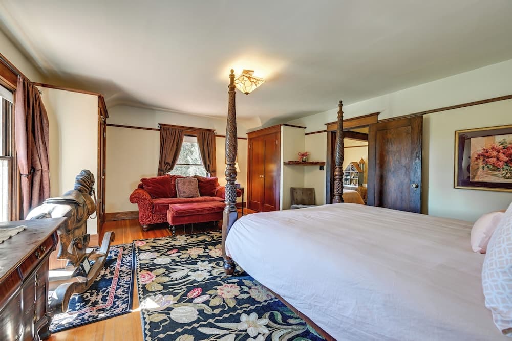 Historic Auburn House on 37 Acres w/ Private Lake!