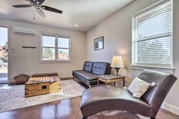 Peaceful Adobe-style Studio in Kanab w/ Patio