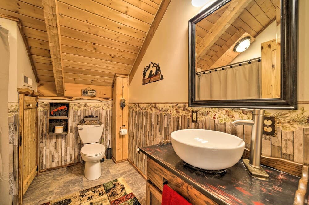 Stunning Creekside Cosby Cabin w/ Deck + Fire Pit!