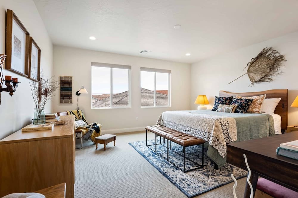 Blackbird 5 Bedroom Home