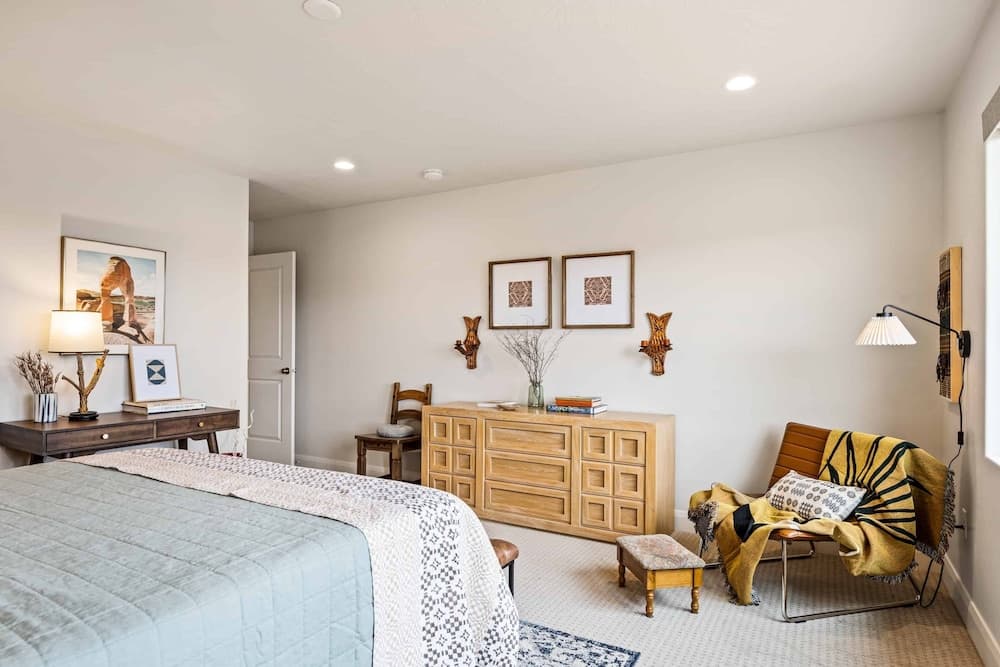 Blackbird 5 Bedroom Home