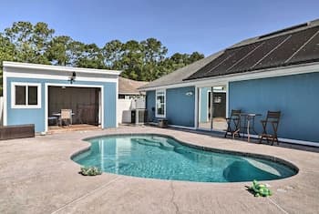 Jacksonville Home, Near Beach & Mayo Clinic!