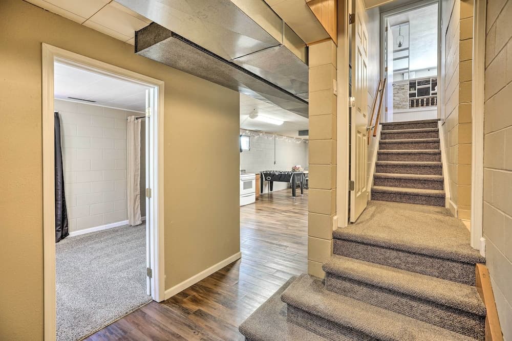 Sioux Center Split-level Home w/ Game Room!