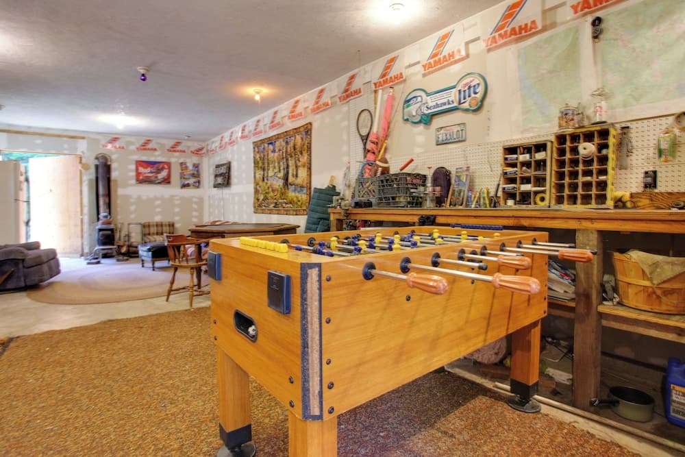 Cozy Easton Cabin w/ Wenatchee Nat'l Forest Views!