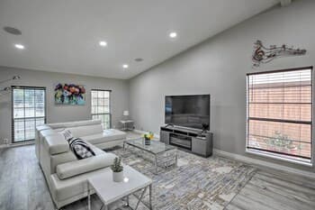 Family-friendly Garland Home w/ Private Pool!