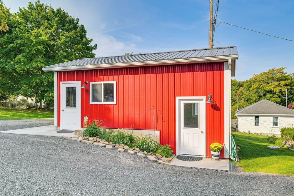 Bayfront Red Creek Vacation Rental w/ Boat Dock!