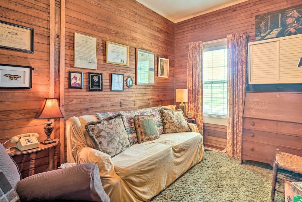 Historic Sparta Home Near Waterfalls & Hikes!