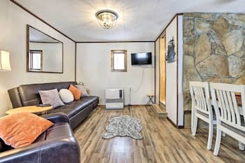 Creekside Cabin: < 2 Mi to Hike, Bike & Ski!