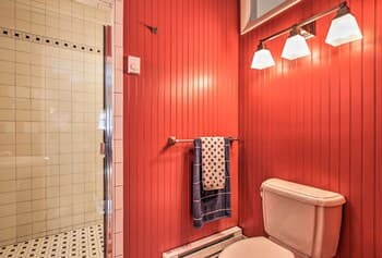 Quiet Saugatuck Studio w/ Patio - Walk to Dtwn!