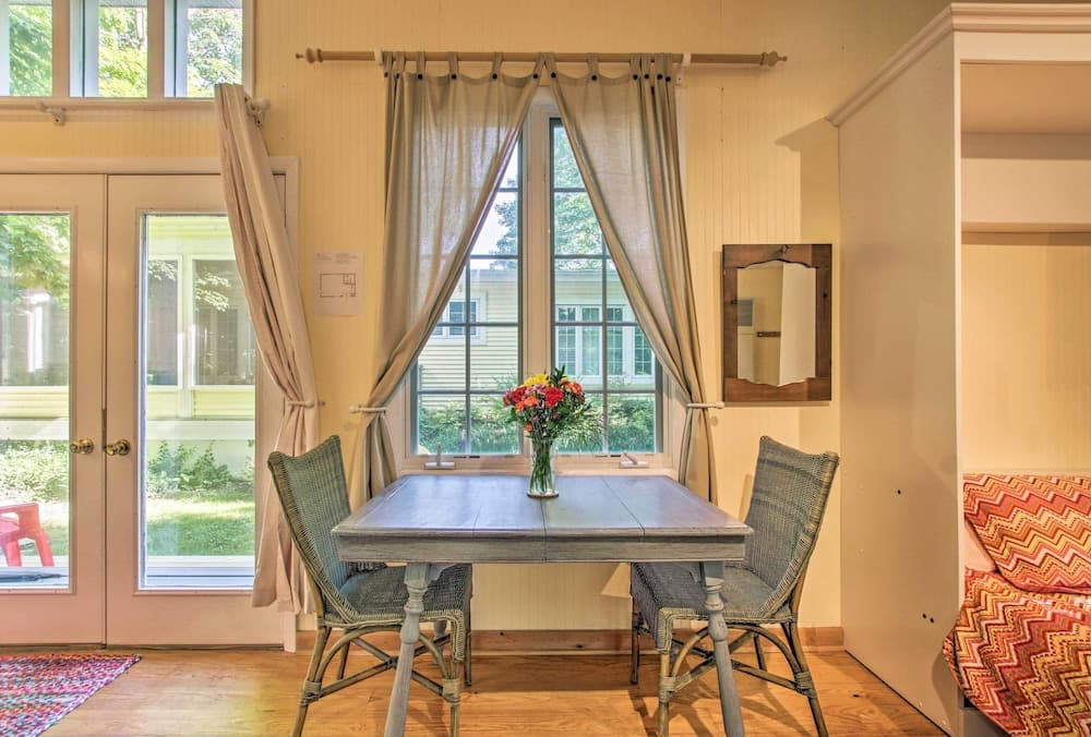 Quiet Saugatuck Studio w/ Patio - Walk to Dtwn!