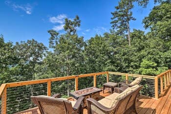 Scenic Asheville Escape: Hot Tub + Mtn Views!