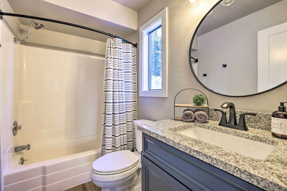 Brian Head Condo Near Lifts at Giant Steps!