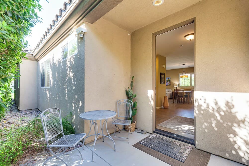 Walk to Coachella & Stagecoach: Festival Retreat!