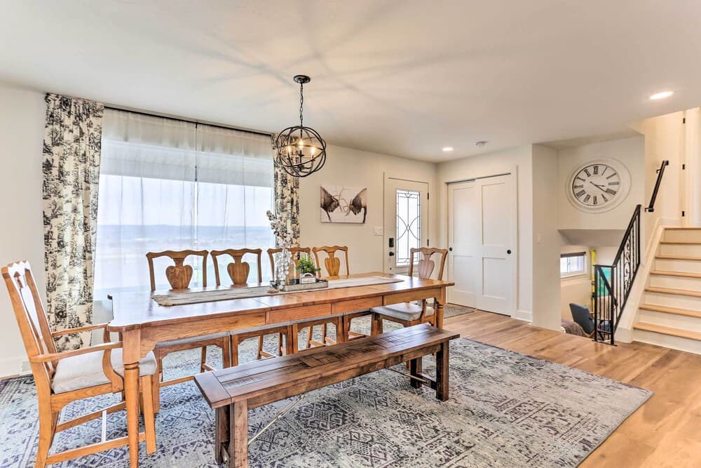 2 Mi to Dtwn Castle Rock: Home w/ Furnished Patio