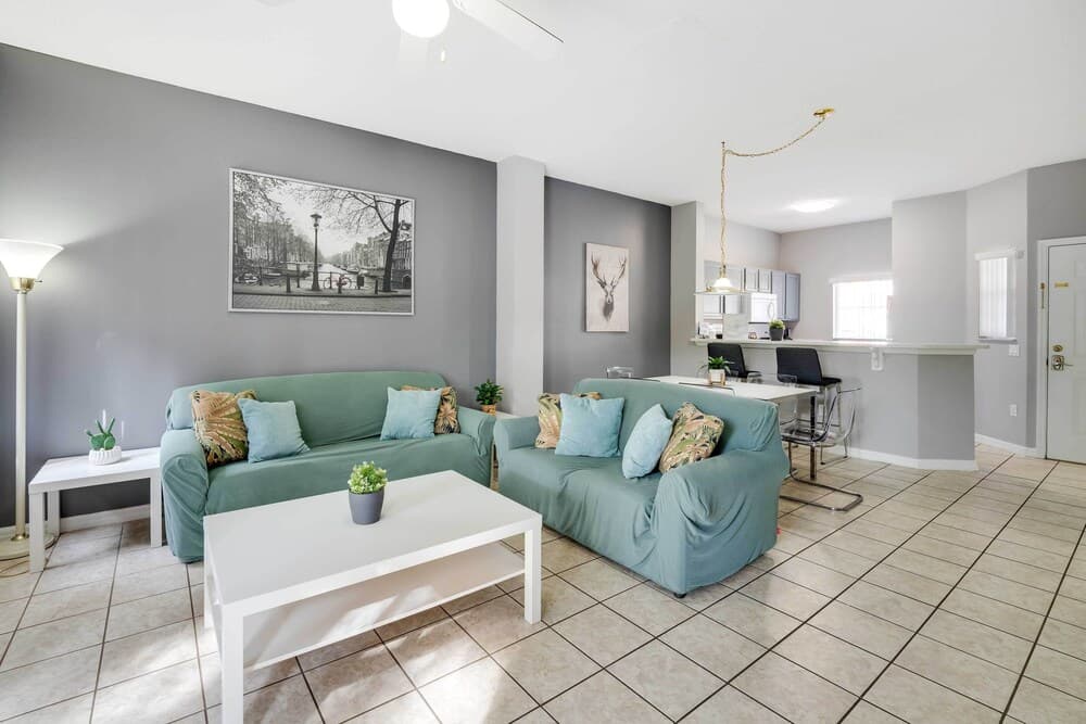 Kissimmee Escape ~ 10 Mi to Disney World!