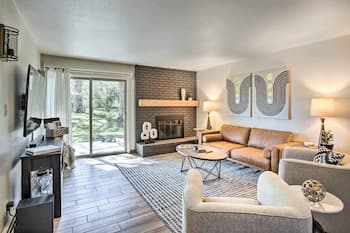 Stunning Condo By Trails, Nat'l Monument!