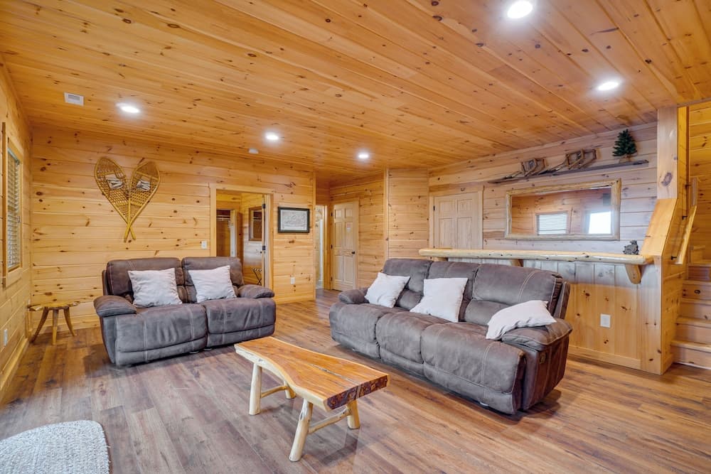 Private Hot Tub: Gatlinburg Cabin in the Clouds