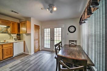 Bright College Station Abode: ~ 3 Mi to Kyle Field