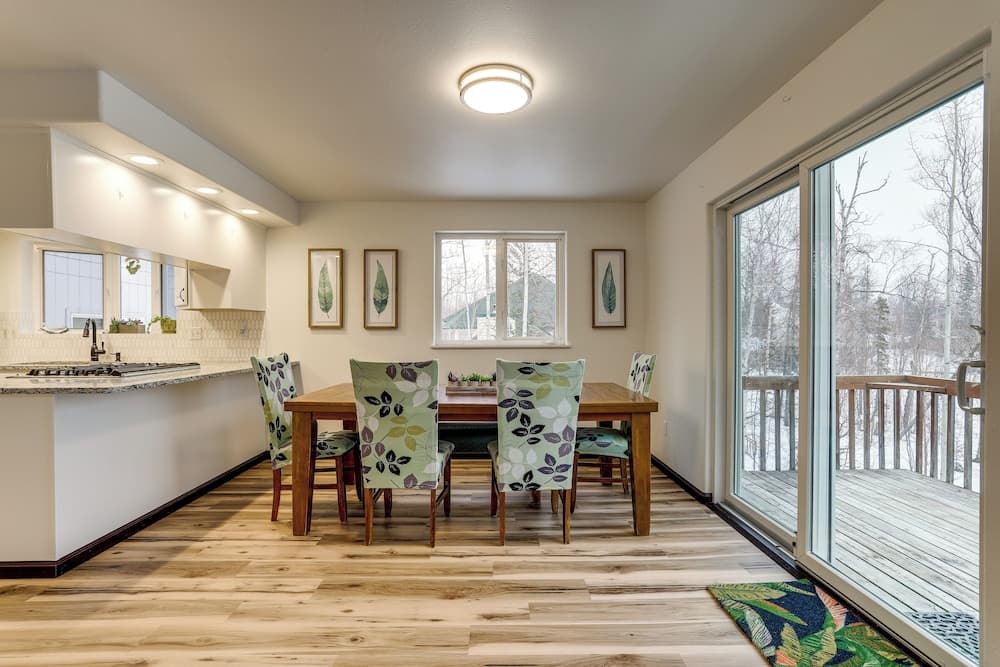 Spacious Wasilla Home ~ 1 Mi to Boat Launch!