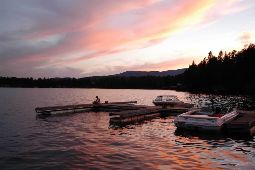 2 Blocks To Grand Lake: Downtown Western Cabin!