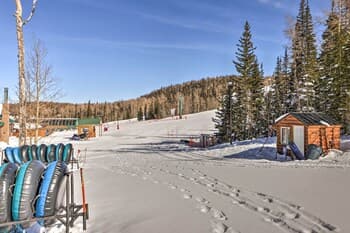 Ski-in/ski-out Resort Condo in Brian Head!