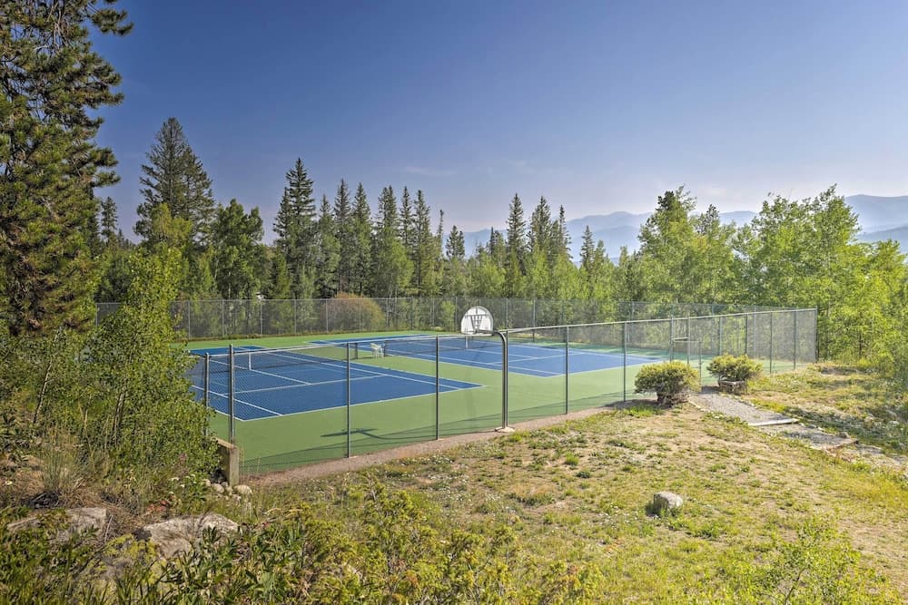 3 Mi to Winter Park Resort: Cozy Ski Condo