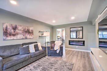 Updated Townhome w/ Patio, Near Dtwn Denver!