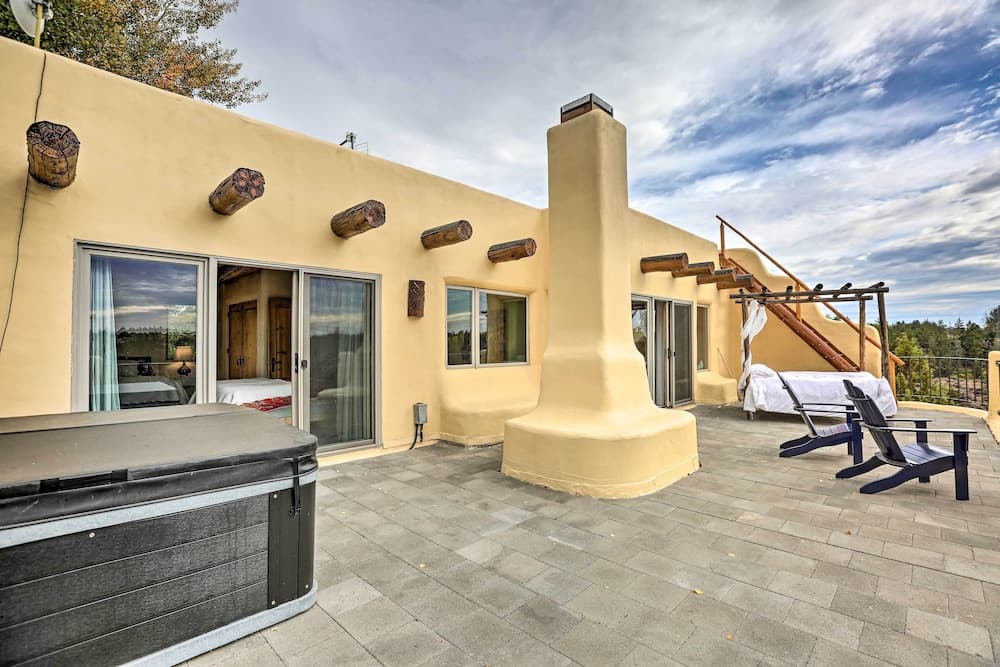 Adobe Home - River & Mtn Views w/ Hot Tub!