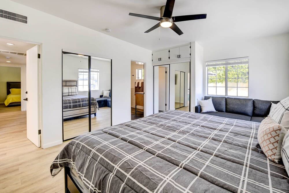 Private Pool & Spa: Stylish Palm Springs Home!