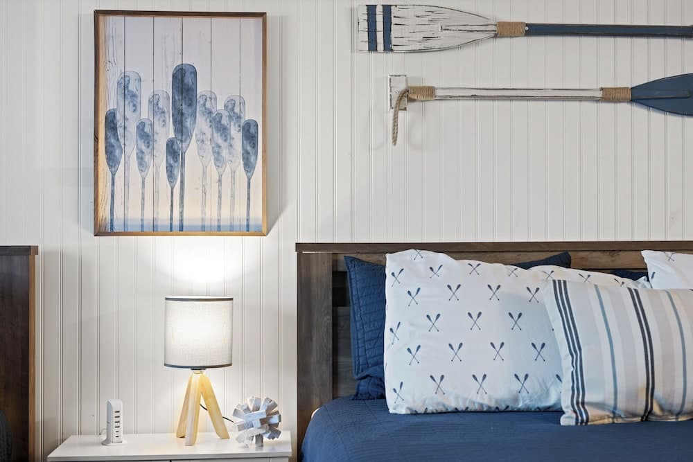 Lake Views, Balcony: Condo Near Silver Dollar City